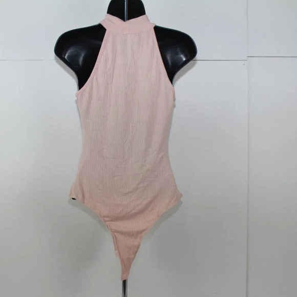 SOCIETY+STITCH - Picture 5 of 9